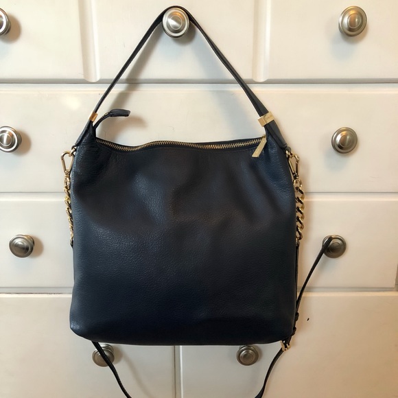 Michael Kors Navy Leather Handbag EUC - Picture 2 of 6